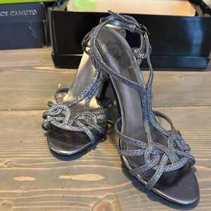 Stylish Black Strappy Women's Heels